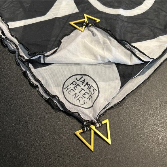 NWT Swiminista x James Peter Henry Beach Cover-Up/Sarong, Black/White, One Size - Picture 3 of 5